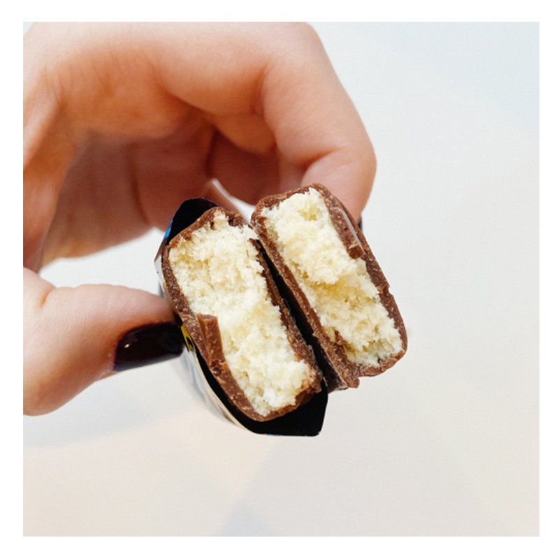 Bombbar Protein Bar in Chocolate 40 G 12 Pcs in Box - Coconut Cake Best Price in Dubai